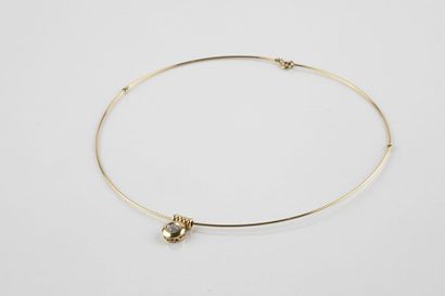 Rigid necklace, three parts, in yellow gold...