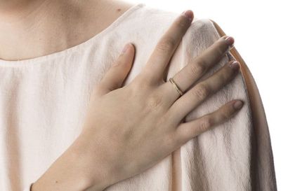 A yellow gold half wedding ring set with...