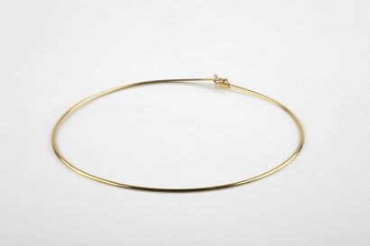 Omega necklace in yellow gold. Ratchet clasp...