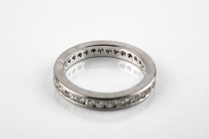 White gold wedding ring, complete set with...