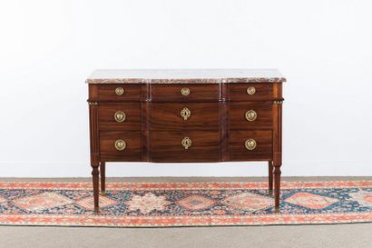 Very beautiful chest of drawers in veined...