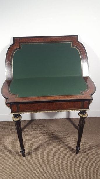 Game table in blackened wood veneer, ambony...