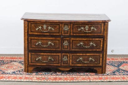 Large chest of drawers in olive wood marquetry...