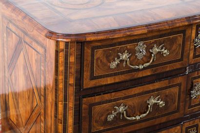 Large chest of drawers in olive wood marquetry...
