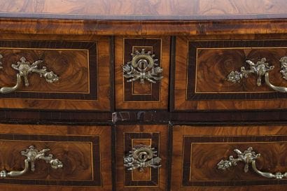 Large chest of drawers in olive wood marquetry...