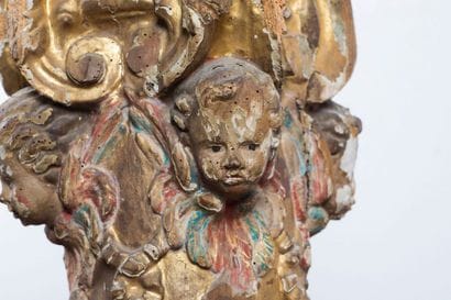 Column in carved and gilded wood, with traces...