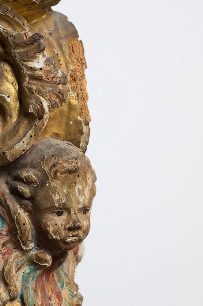 Column in carved and gilded wood, with traces...