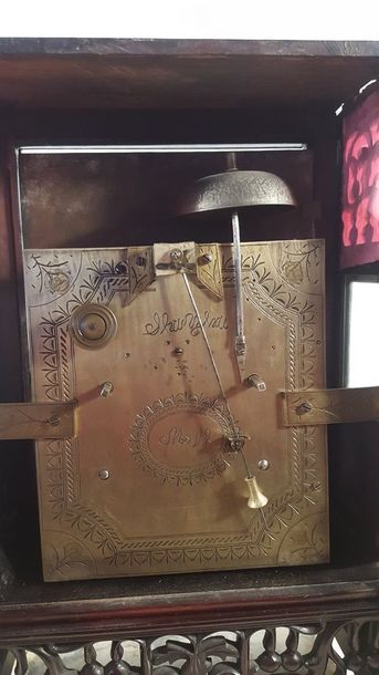 CHINA Shanghaï Wooden clock stained molded,...