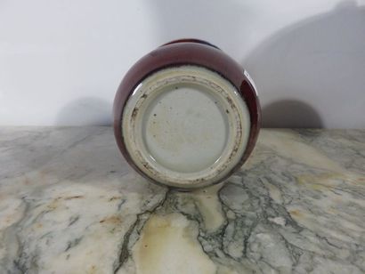 CHINA Long open neck vase in glazed ceramic...