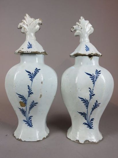 DELFT Pair of covered earthenware vases with...