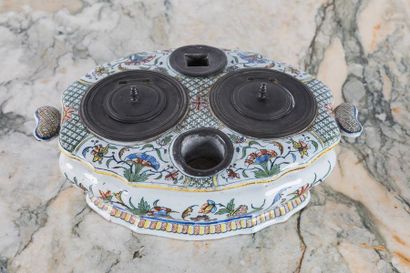 ROUEN Earthenware inkwell with polychrome...