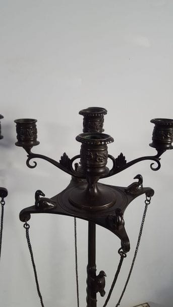 Paire de candélabres en bronze patiné à cinq...