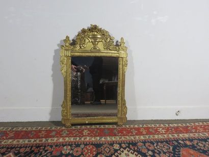 Rectangular gilded wood mirror, beaded and...