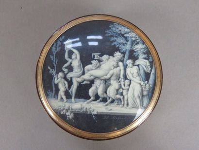 Small round box inlaid with stars and gilded...