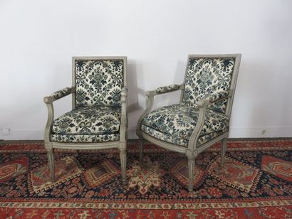 Pair of grey lacquered wood armchairs with...