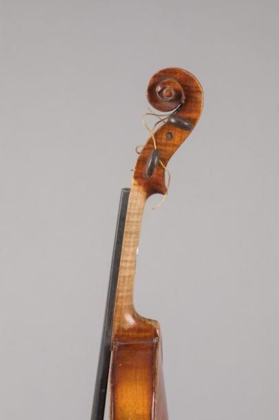 1/2 French violin by Mirecourt early XXth...