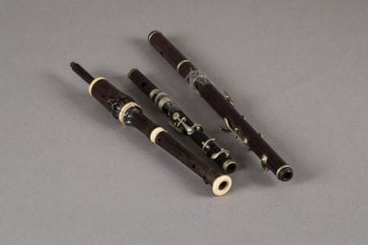 Lot of various instruments including 1 flageolet...