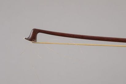 Archet de violon de Mirecourt de l’atelier...