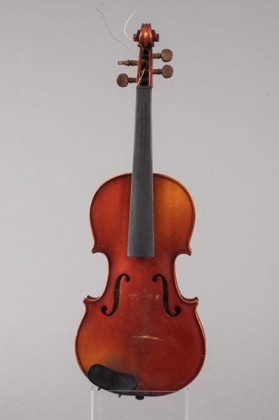 1/2 French violin by Mirecourt early XXth...