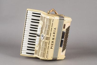 Accordéon chromatique “PIER MARIA” de fabrication...