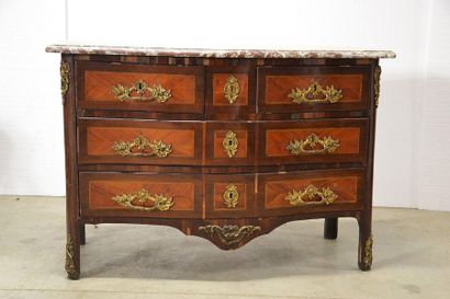 Chest of drawers in rosewood marquetry, fillets...
