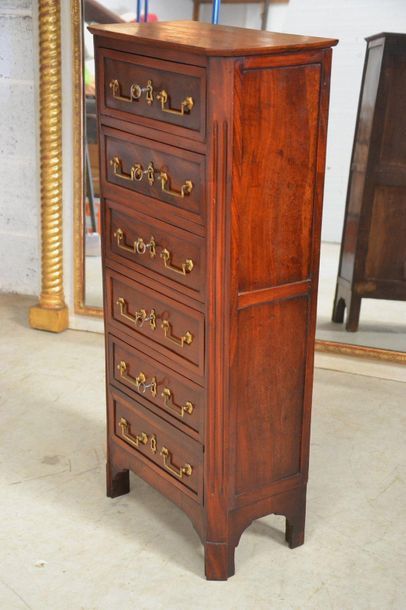 Mahogany and mahogany veneer chiffonnier....