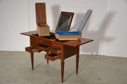 Solid mahogany dressing table, the top has...