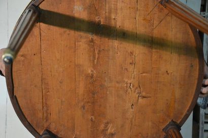 Mahogany and mahogany veneer Bouillotte table....