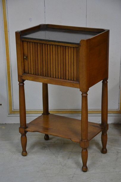 Apple tree bed. Opens to a box curtain, tapered...