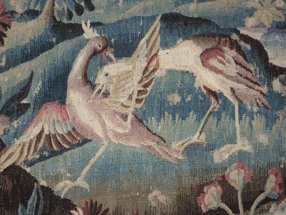 Woollen tapestry: in the foreground birds...
