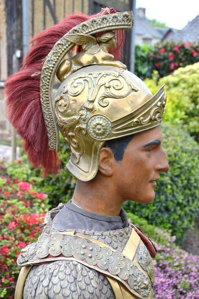 Articulated artistic mannequin from Pierre...