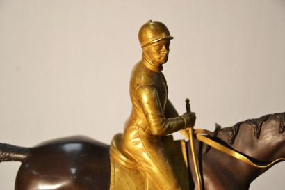 Ecole française vers 1930 Cavalier sur son...