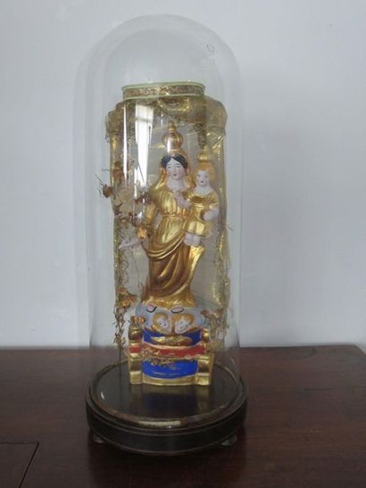 Vierge de Marseille en terre-cuite polychrome...