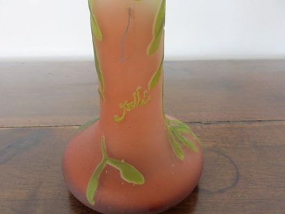 GALLE Vase à long col en verre dégradé de...