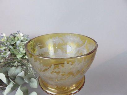 Grande coupe sur piédouche en cristal de...