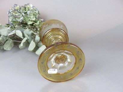 Grande coupe sur piédouche en cristal de...
