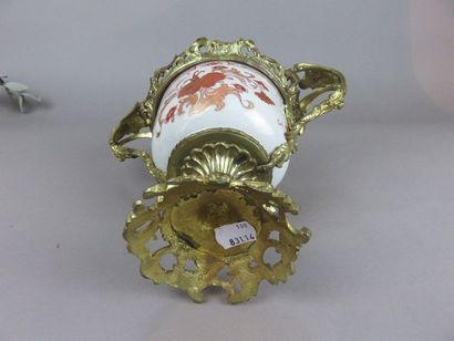 CHINE, Compagnie des Indes Bol en porcelaine...