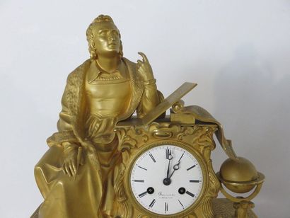 Pendule à l’astronome en bronze ciselé et...