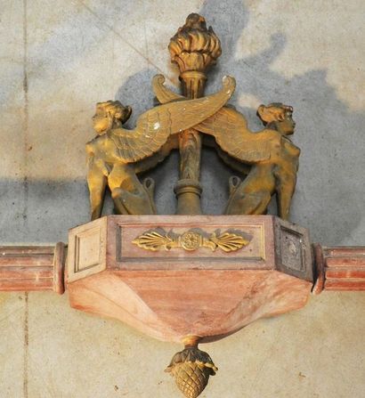 Rare suspension de château en acajou, bronze...