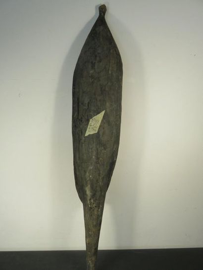 Yena FLOOR, Ancestral figure with a long...