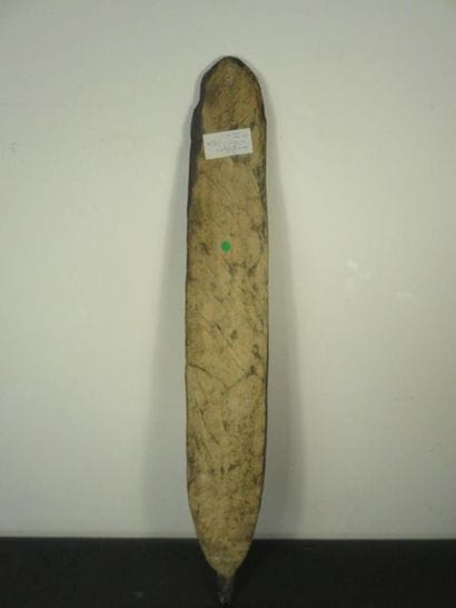 Votive board Wooden gope, the bottom of which...