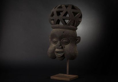 IMPORTANT HELMET MASK with swollen cheeks,...