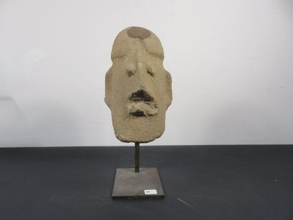 TETE en pierre. Mali ?. Haut 23 cm