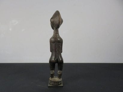 STATUETTE FEMININE. Bois. Côte d’Ivoire,...