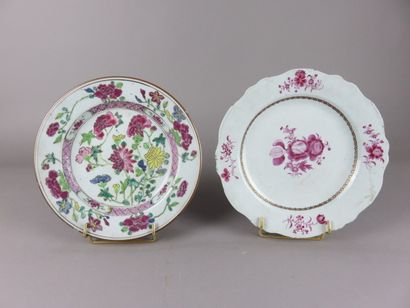 CHINE, Compagnie des Indes

Deux assiettes...