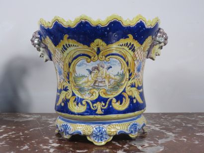 NEVERS Montagnon

Cache-pot en faïence à...