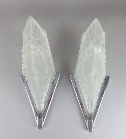 SCHNEIDER France

Paire d'appliques en verre...