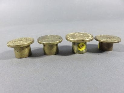 Quatre cachets à cire en laiton, de juge...