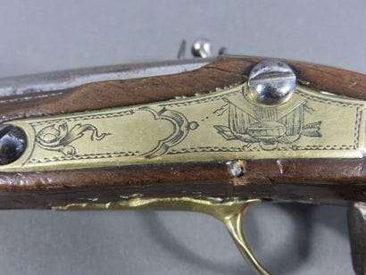 Petit pistolet à silex d’officier. Canon...