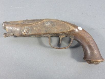 Petit pistolet de voyage à silex. Dans l’état...